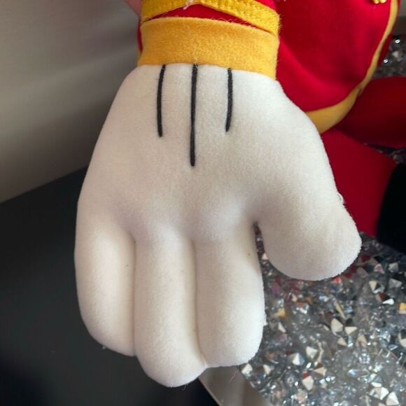 Disney Macy's Mickey Mouse Christmas Marching Band Conductor Plush Doll 23" - Picture 9 of 10